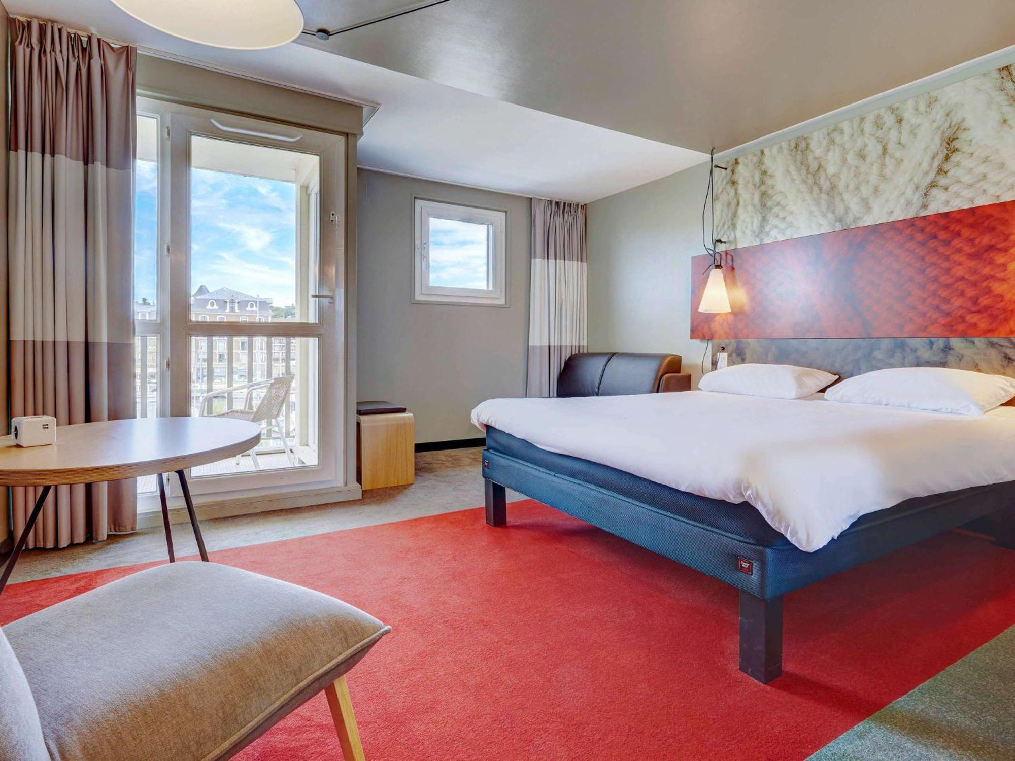 Ibis Deauville Centre מראה חיצוני תמונה